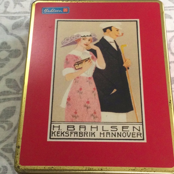 H. Bahlsen Other - Vintage H. Bahlsen tin. Hinged lid. Hannover, Germany